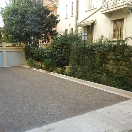 Apartment La Casa Nel Parco